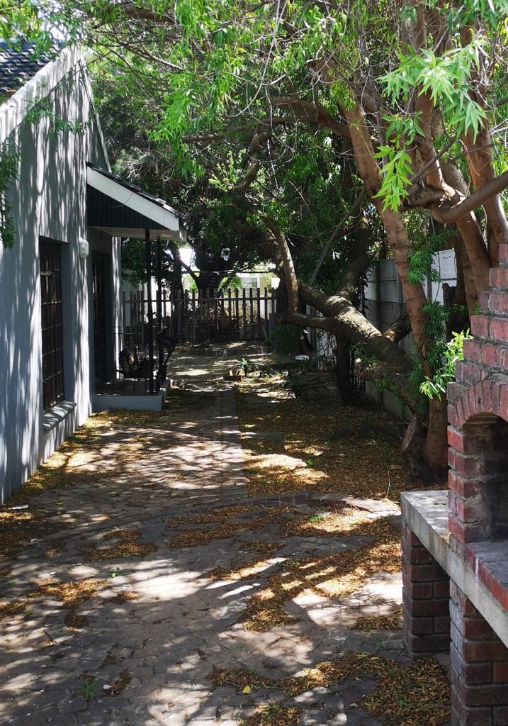 To Let 4 Bedroom Property for Rent in Goedehoop Western Cape